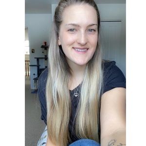 Meet your Posher, Telayna